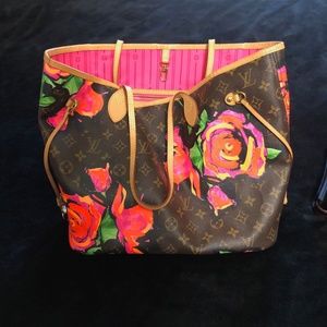Louis Vuitton Neverfull Monogram Roses